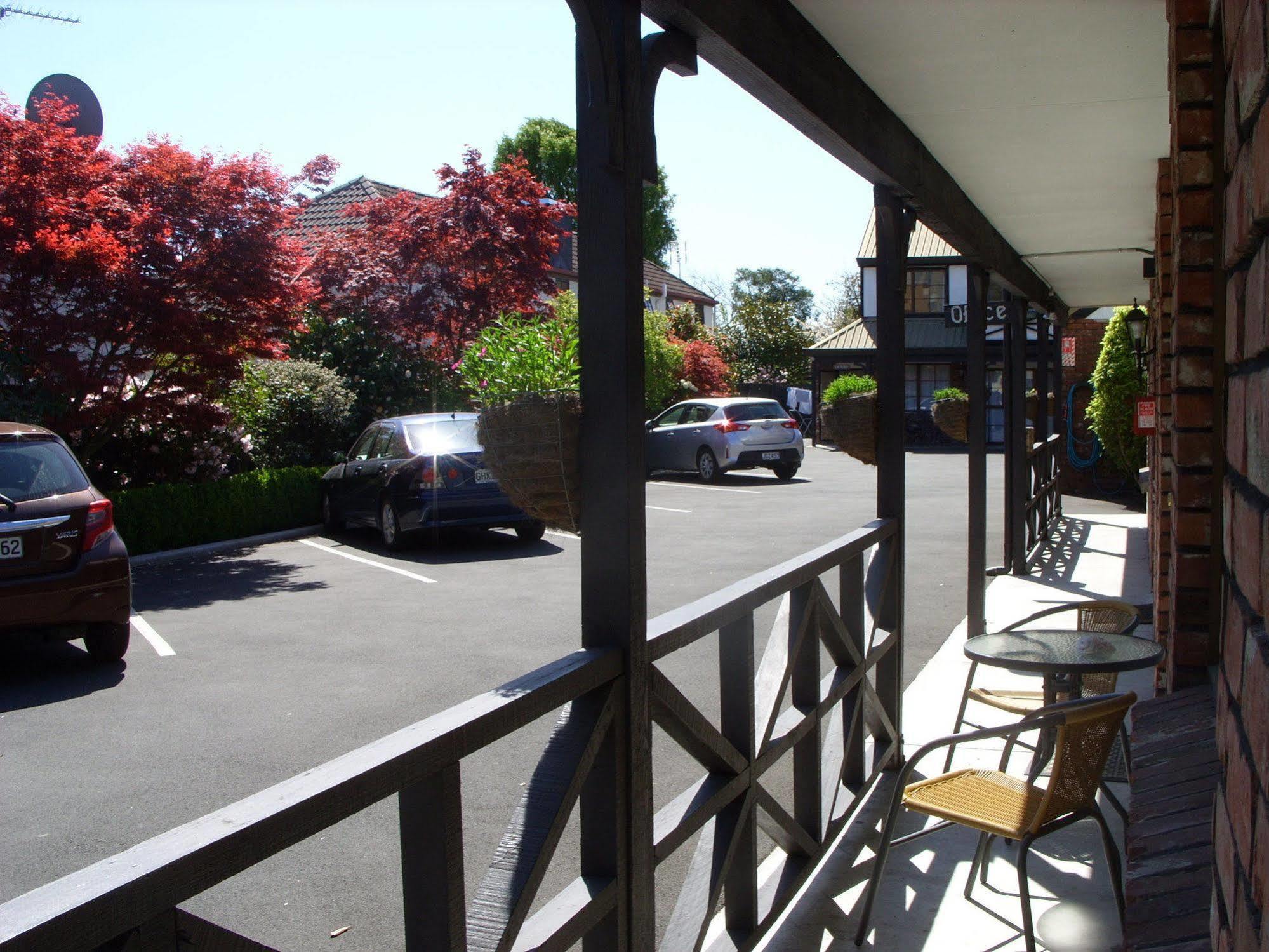 Tudor Court Motel Christchurch Exterior foto