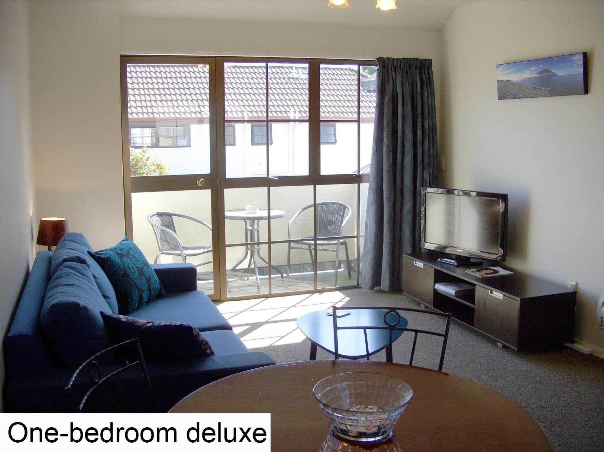 Tudor Court Motel Christchurch Exterior foto